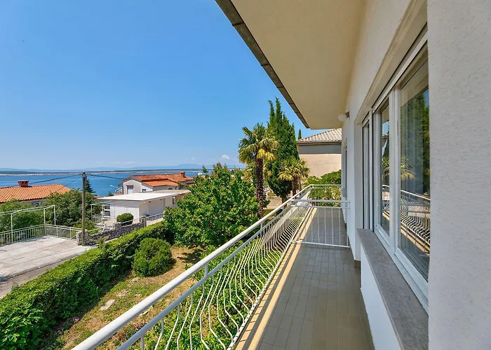 Komfortables Nur 200 Meter Zum Sandstrand Mit Meerblick, Liegewiese, Grill Lägenhet *